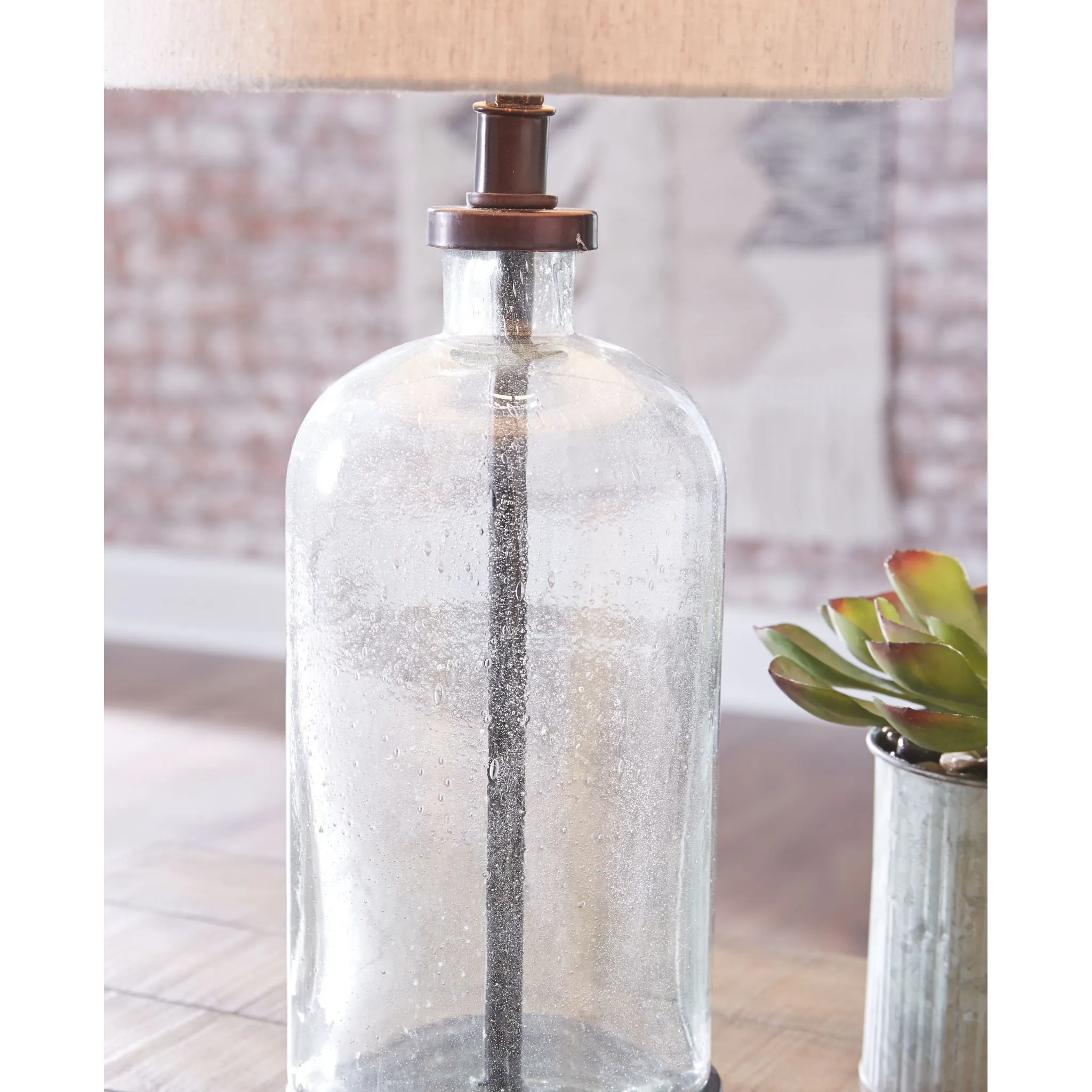 Bandile Table Lamp (Single)