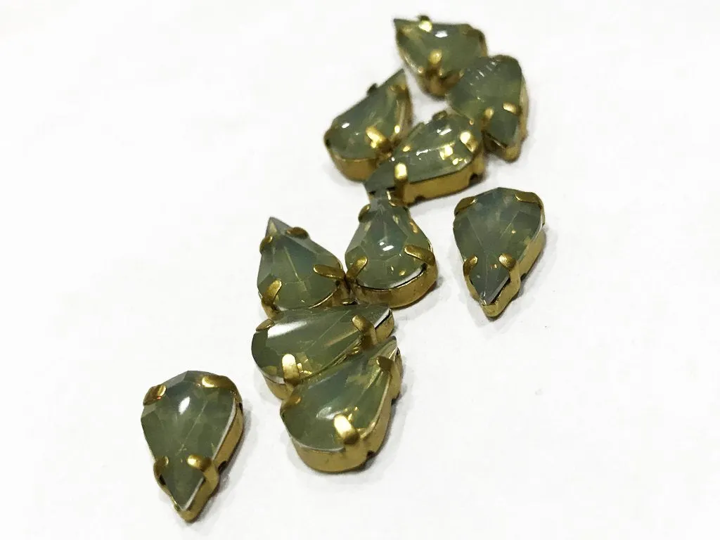 Gray Drop Resin Stones with Catcher (13x8 mm)
