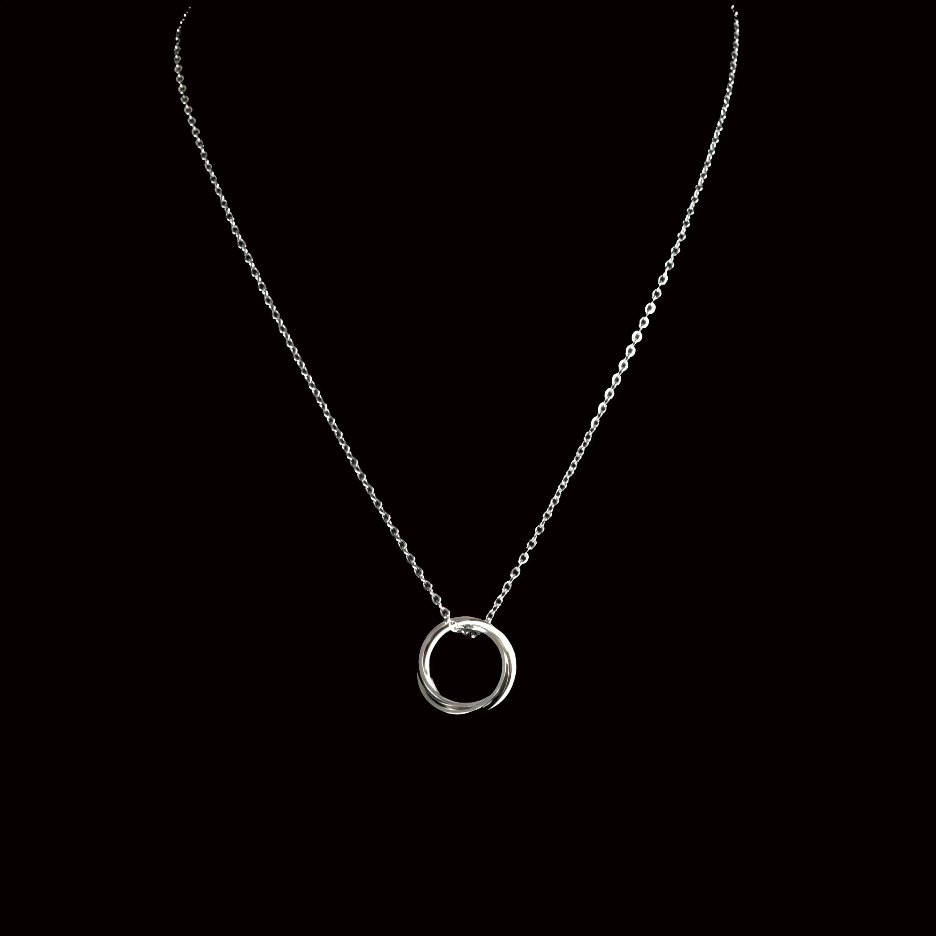 Homero Interlock Pendant with Chain Necklace